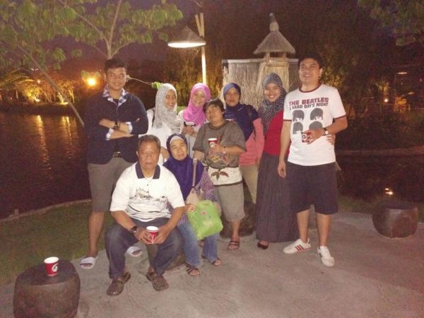 Liburan ke 3 di 2014 masih di Bandung sama keluarganya si Mas di Agustus 2014, sekalian ngerayain ulang tahunnya Mas yng ke 29.